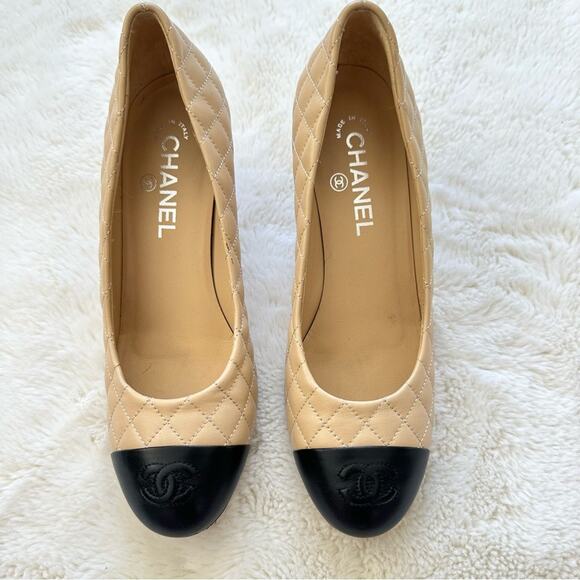 CHANEL Shoes - Chanel women heel shoes size 39 EU Authentic Retail 1650$